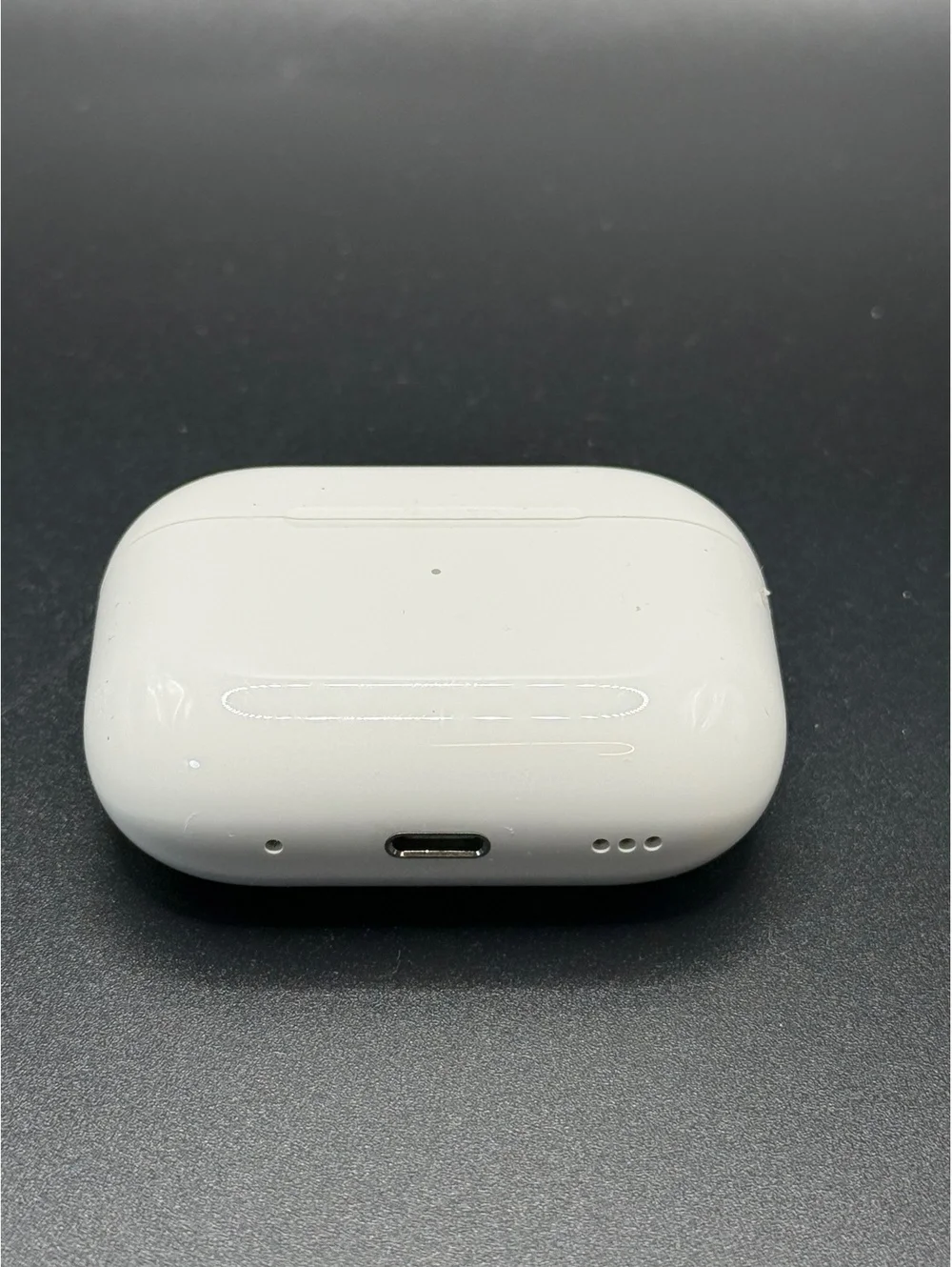 Genuine Apple AirPods Pro 2nd Gen MagSafe Charging Case Only (Lightning) A2700
